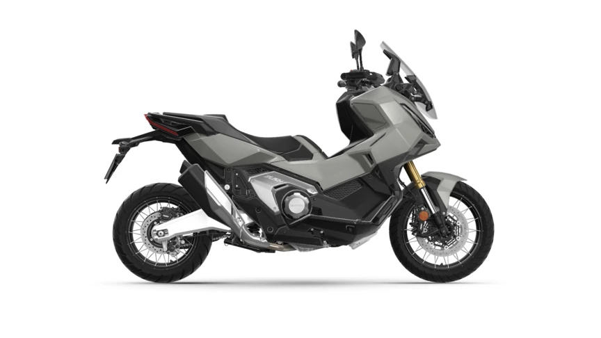 X-ADV 2025