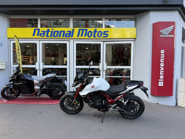 HONDA  HORNET 750 A2 - 8270 KM - 09/2023