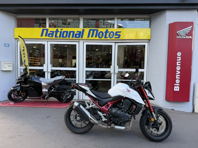 HONDA  HORNET 750 A2 - 8270 KM - 09/2023