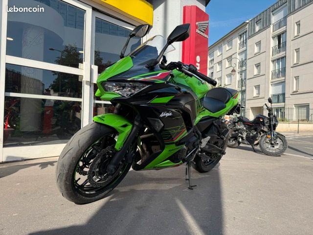 KAWASAKI NINJA 650 47.5