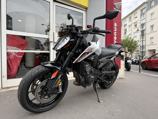 KTM 790 DUKE L - 10 546 KM - 02/2024