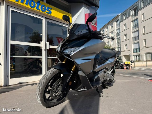 HONDA NSS FORZA 750