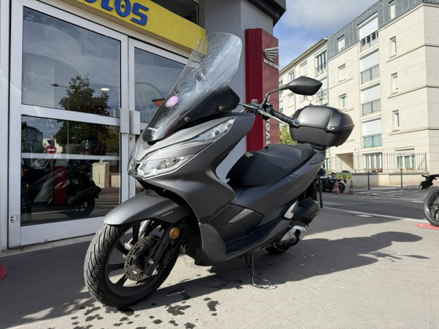 HONDA PCX 125  - 8148  KM - 07/2020