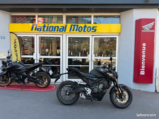HONDA CB 125  R