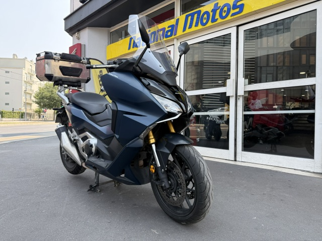 HONDA FORZA 750 - 17 562 KM - 02/2024