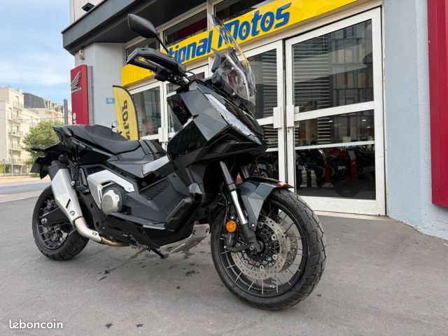 HONDA X-ADV 750 DCT