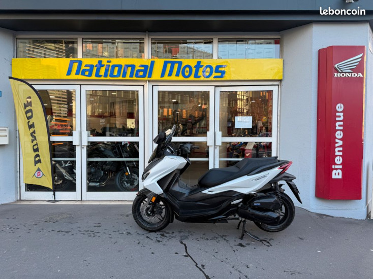 Honda Forza 125 - 1075 KM - 11/2025 - LA GARENNE COLOMBES