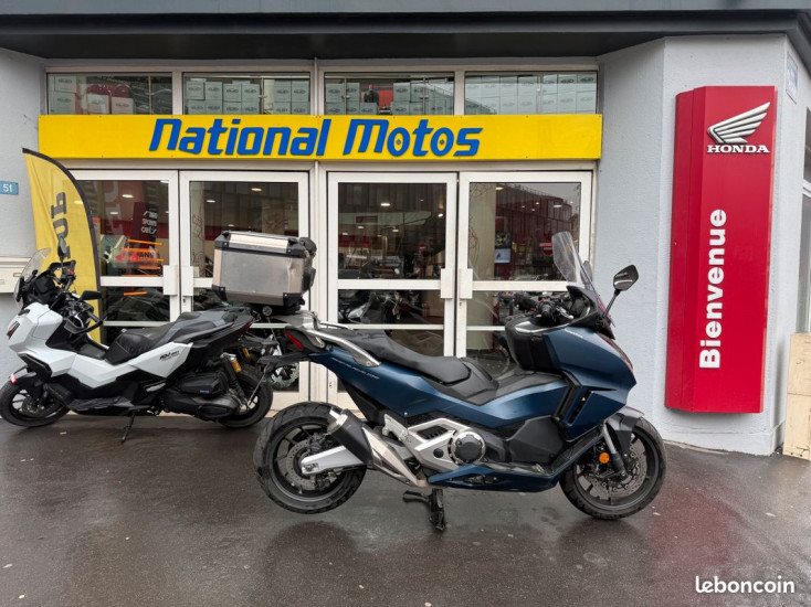 Honda Forza 750 - 15 782 KM - 02/2024 - LA GARENNE COLOMBES