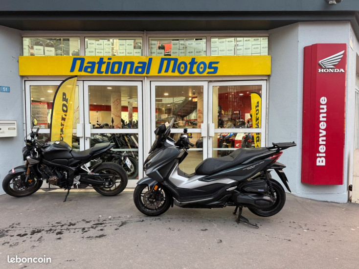Honda Forza 350 A2 - 12 207 KM - 01/2024 - LA GARENNE COLOMBES