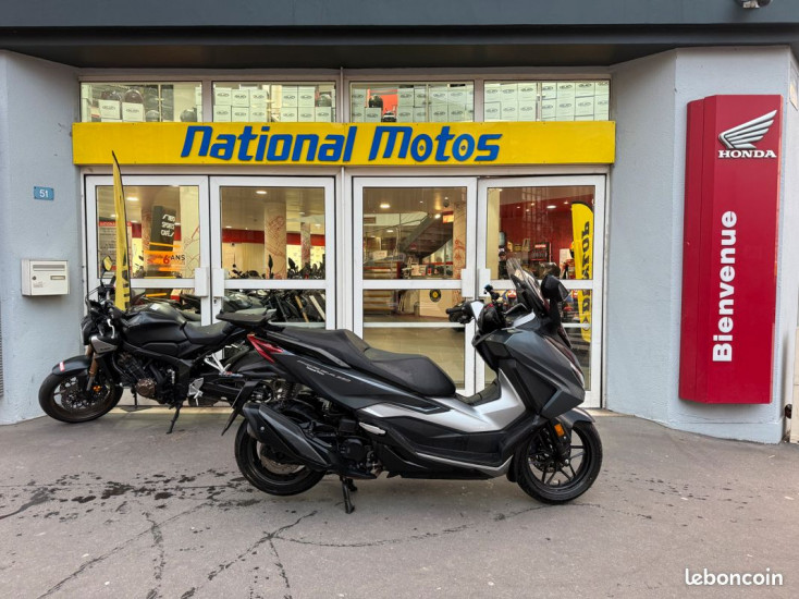 Honda Forza 350 A2 - 12 207 KM - 01/2024 - LA GARENNE COLOMBES
